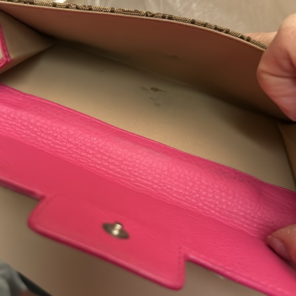 Vintage Christian Dior pink trotter wallet - Picture 14 of 16